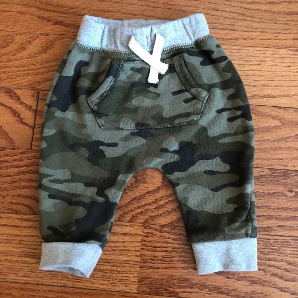 GAP BABY & CARTER'S  Bundle Jogger Dinosaur T-shirt Set Baby Boy 3-6 Months